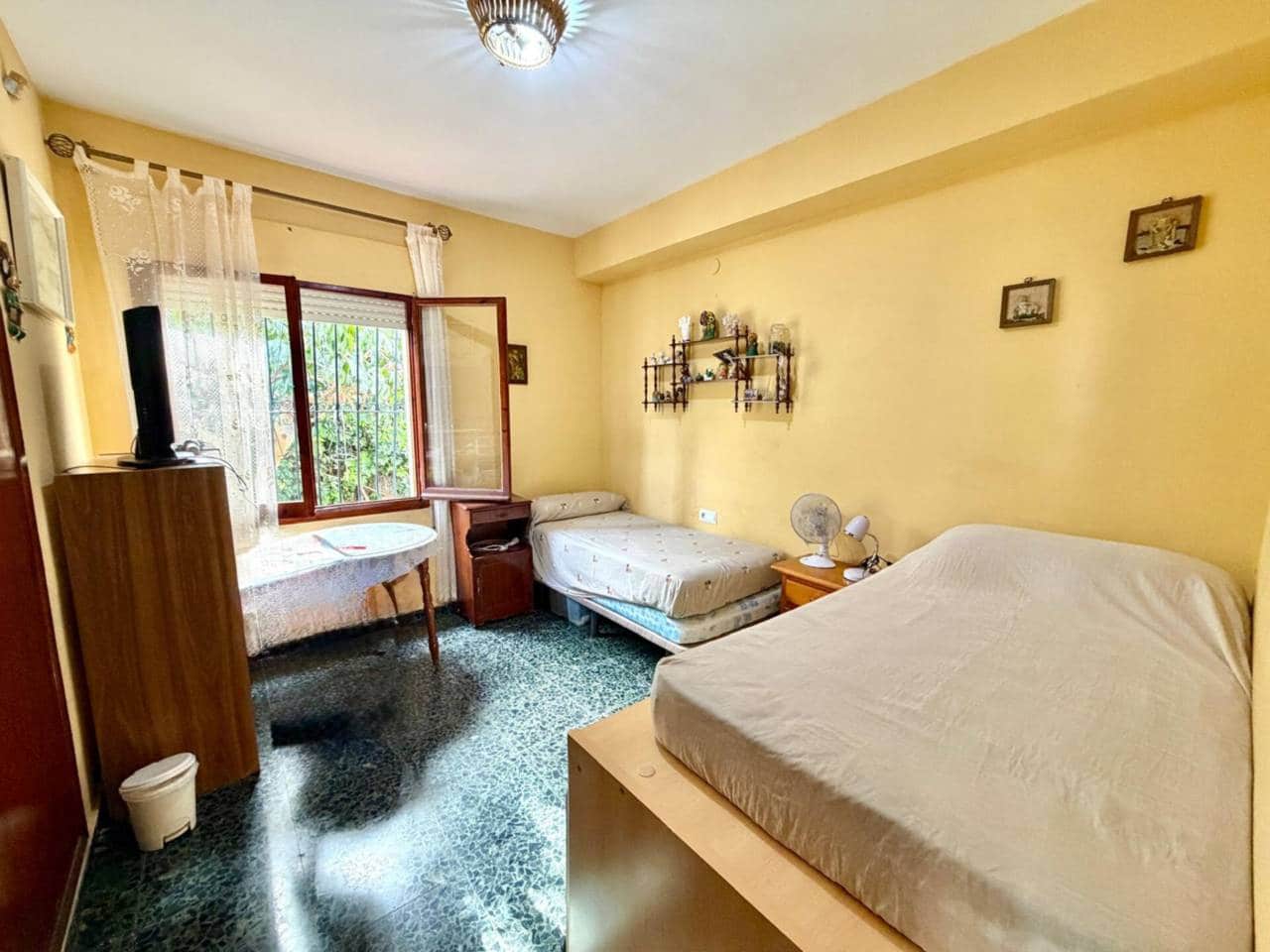 4 slaapkamer Villa te koop in Torre de Benagalbon met garage - € 840.000 (Ref: 9761616)