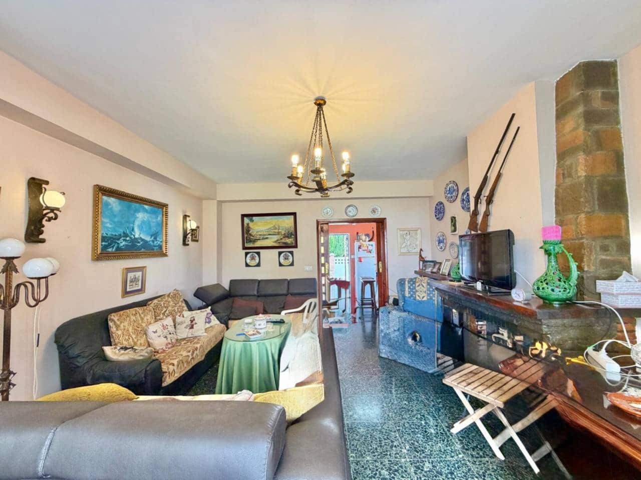 4 slaapkamer Villa te koop in Torre de Benagalbon met garage - € 840.000 (Ref: 9761616)