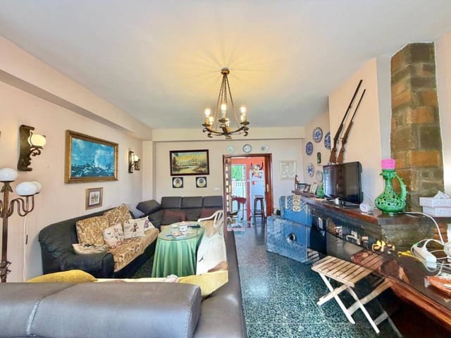 4 slaapkamer Villa te koop in Torre de Benagalbon, Rincón de la Victoria met garage - € 840.000 (Ref: 9761616)