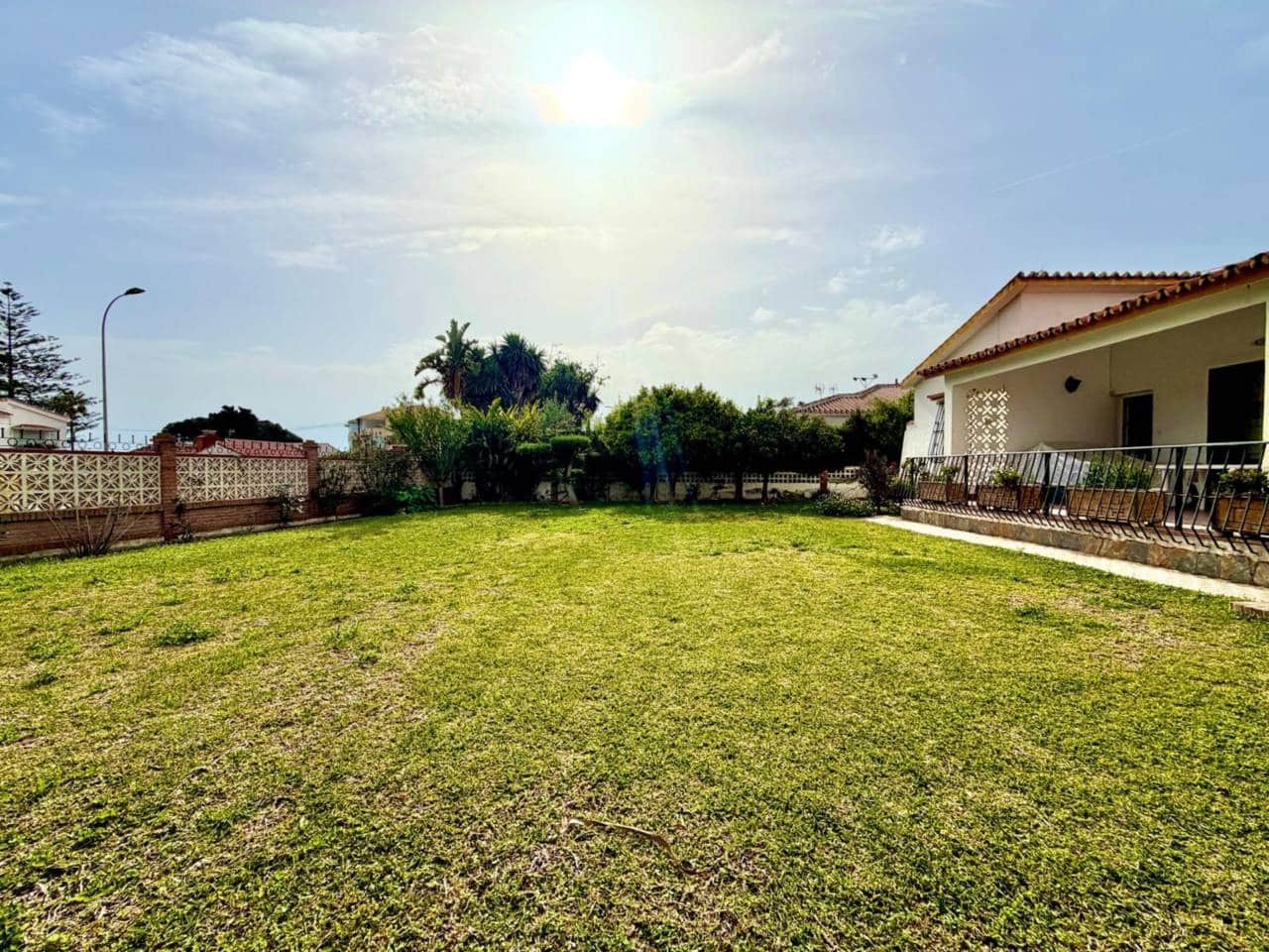 4 slaapkamer Villa te koop in Torre de Benagalbon met garage - € 840.000 (Ref: 9761616)