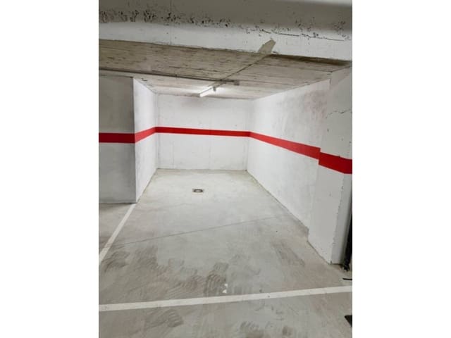 1 makuuhuone Asunto vuokrattavana paikassa Torre de Benagalbon, Rincón de la Victoria mukana 
autotalli - 850 € (Ref: 9769935)