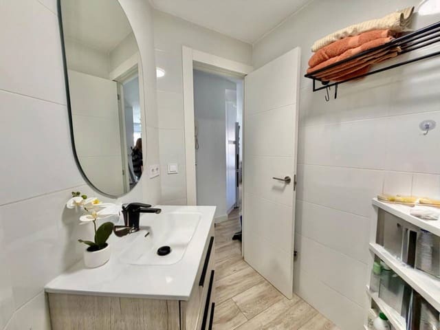 1 camera da letto Appartamento in vendita in Rincón de la Victoria con piscina - 210.000 € (Rif: 9777738)