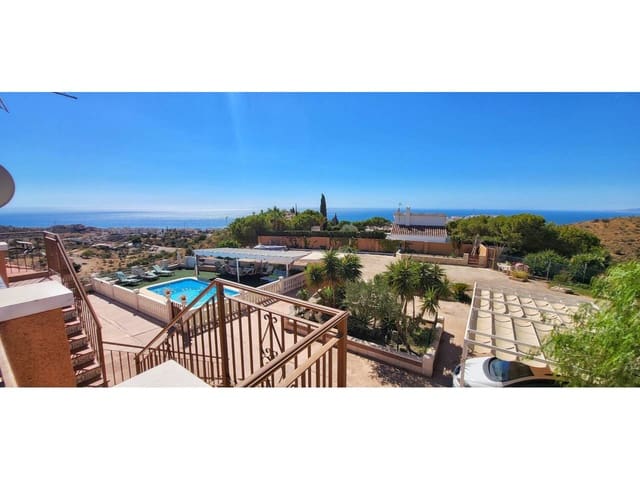 6 chambre Appartement à vendre à Rincón de la Victoria avec piscine garage - 845 000 € (Ref: 9782907)