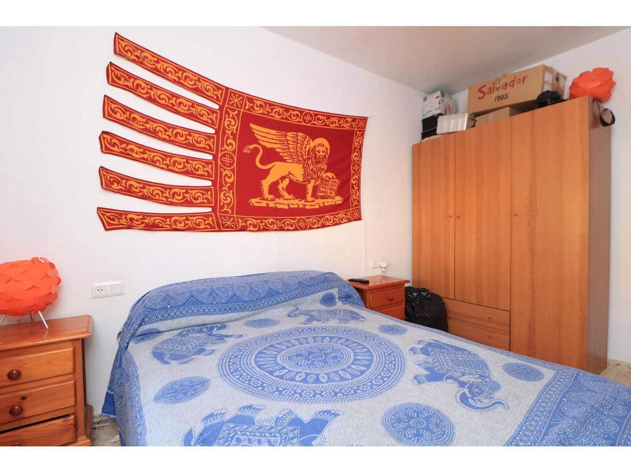 2 bedroom Flat for sale in Rincon de la Victoria - € 295,000 (Ref: 9783459)