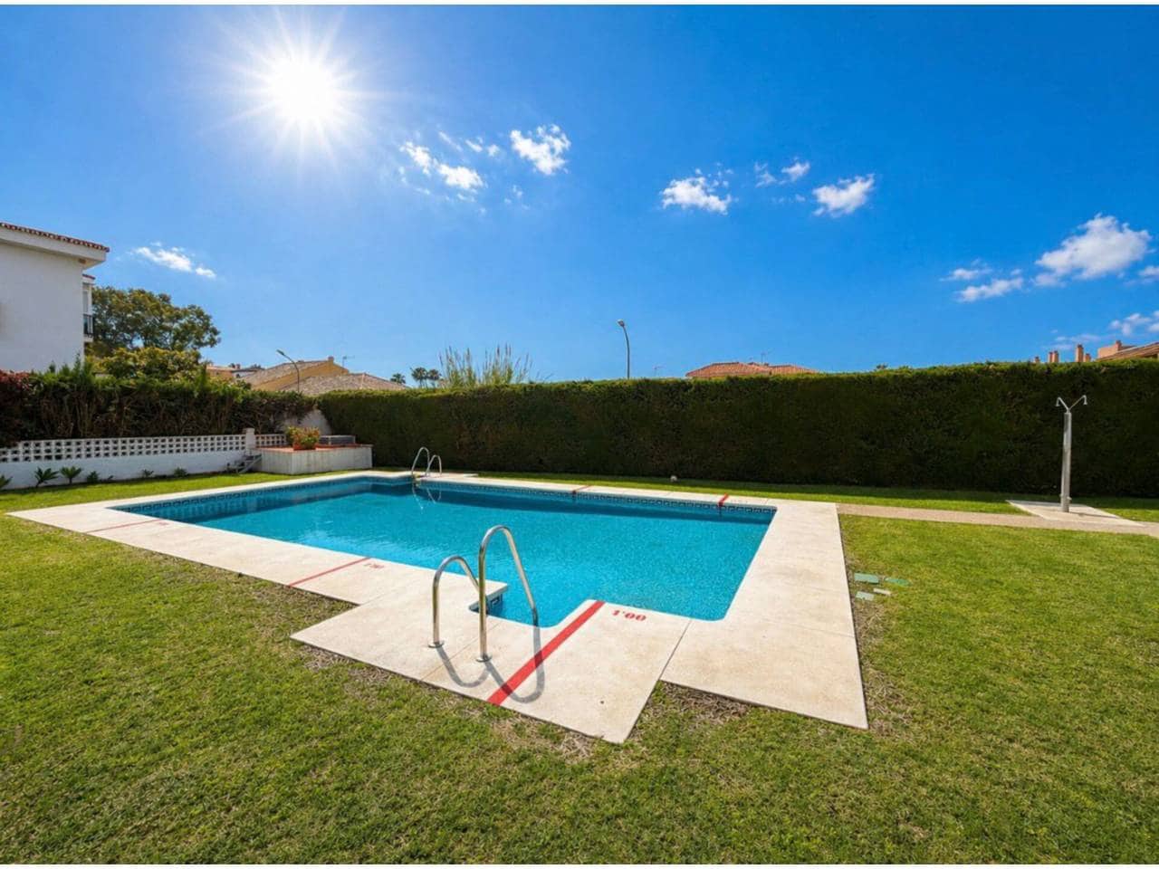 3 Zimmer Wohnung zu vermieten in Rincon de la Victoria mit Pool - 1.100 € (Ref: 9807522)