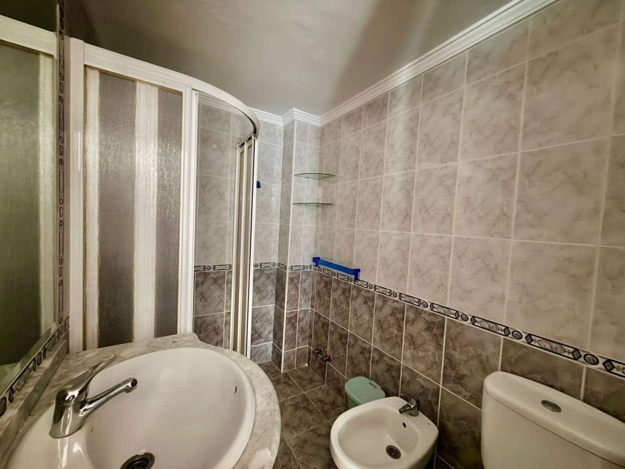 3 Zimmer Wohnung zu vermieten in Rincon de la Victoria mit Pool - 1.100 € (Ref: 9807522)