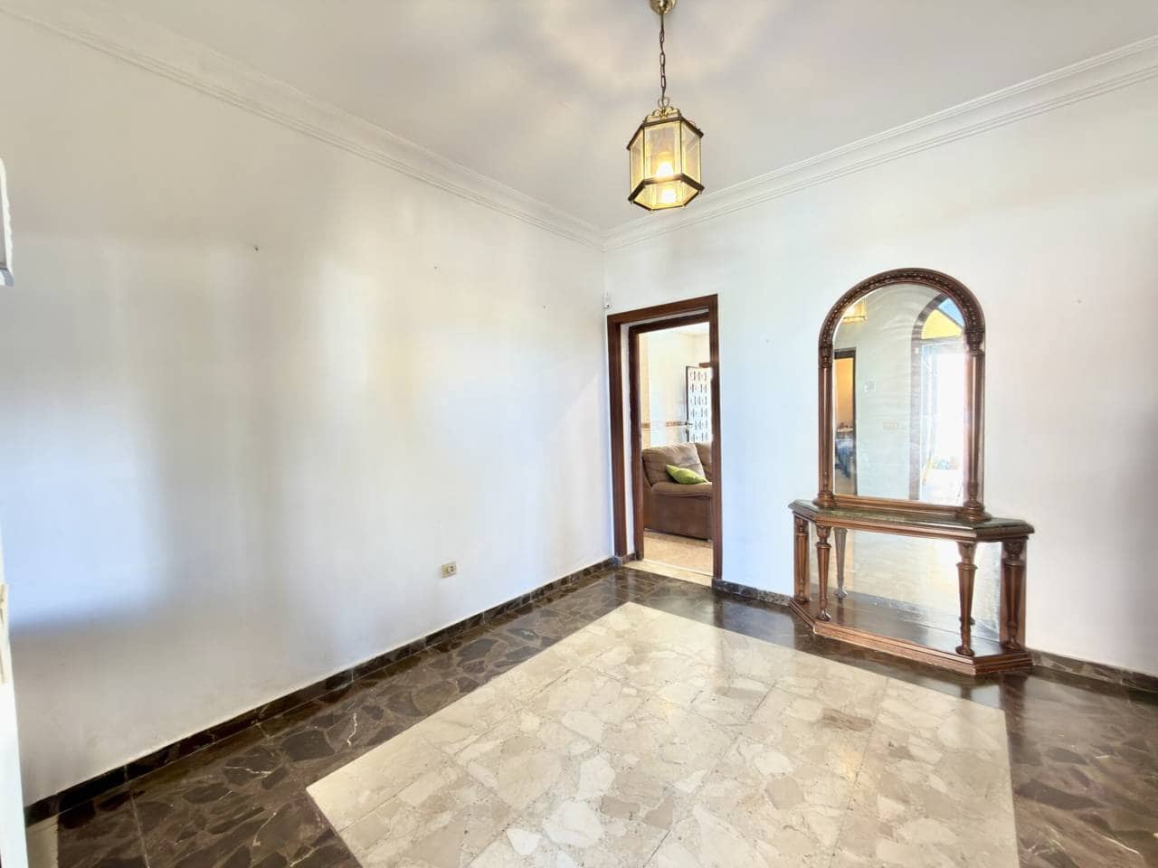 3 bedroom Villa for sale in Torre de Benagalbon with pool garage - € 895,000 (Ref: 9807524)