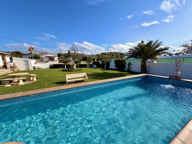 3 bedroom Villa for sale in Torre de Benagalbon, Rincón de la Victoria with pool garage - € 895,000 (Ref: 9807524)