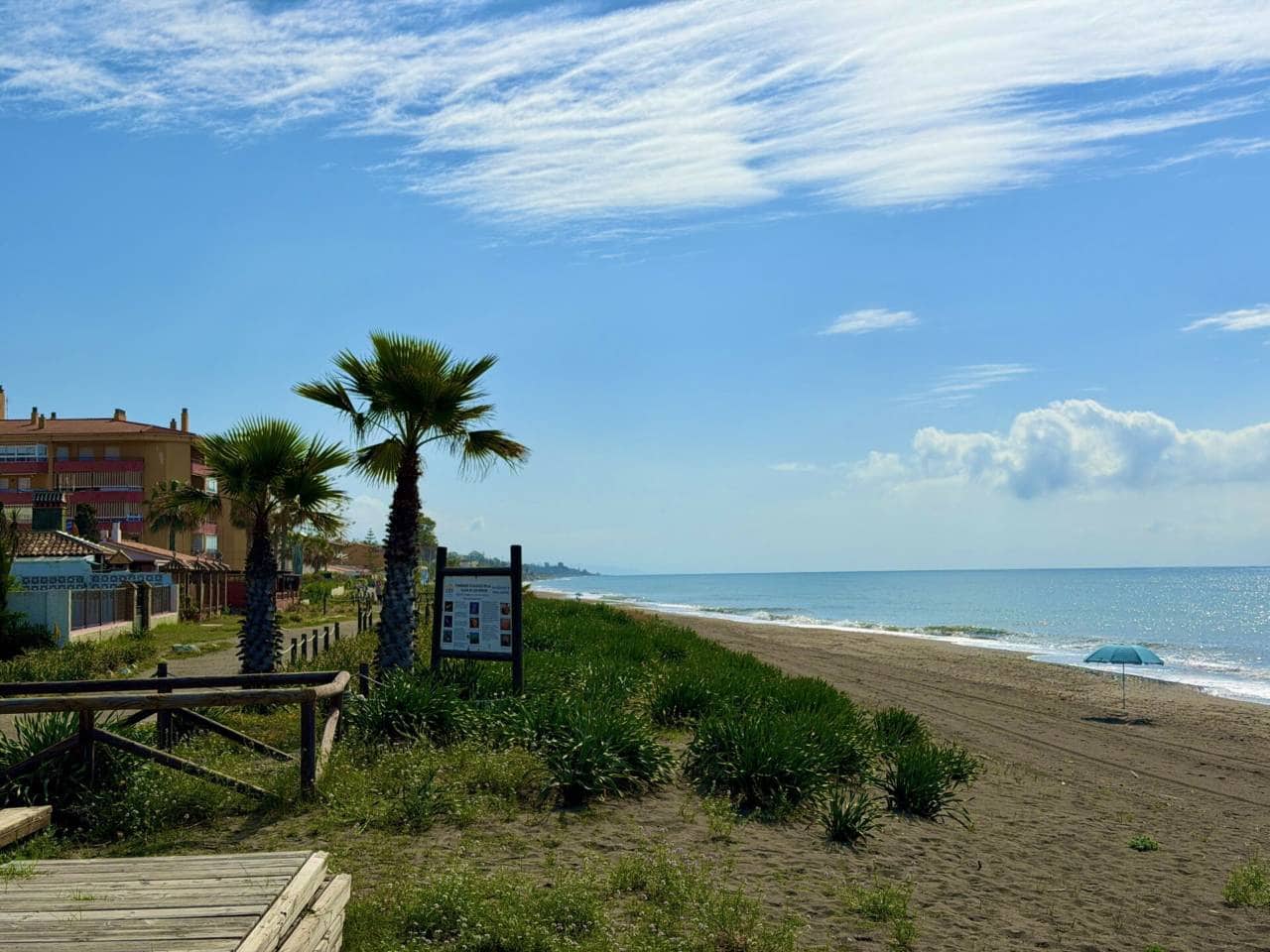 3 bedroom Villa for sale in Torre de Benagalbon with pool garage - € 895,000 (Ref: 9807524)