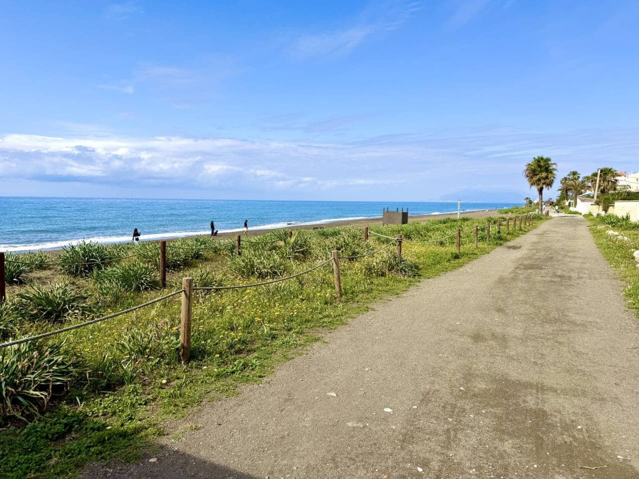 3 bedroom Villa for sale in Torre de Benagalbon with pool garage - € 895,000 (Ref: 9807524)