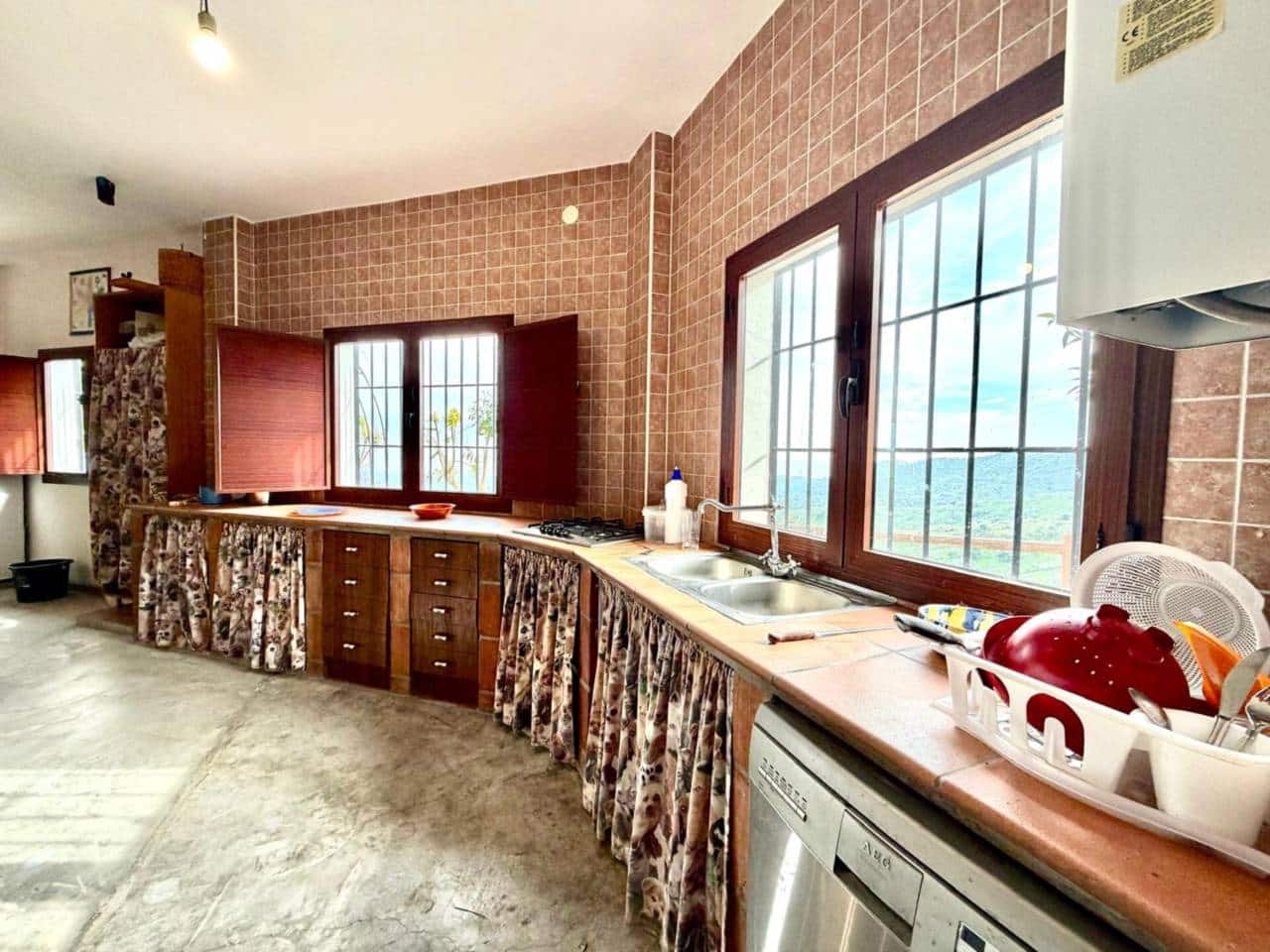 4 sovrum Finca/Hus på landet till salu i Macharaviaya - 305 000 € (Ref: 9824560)