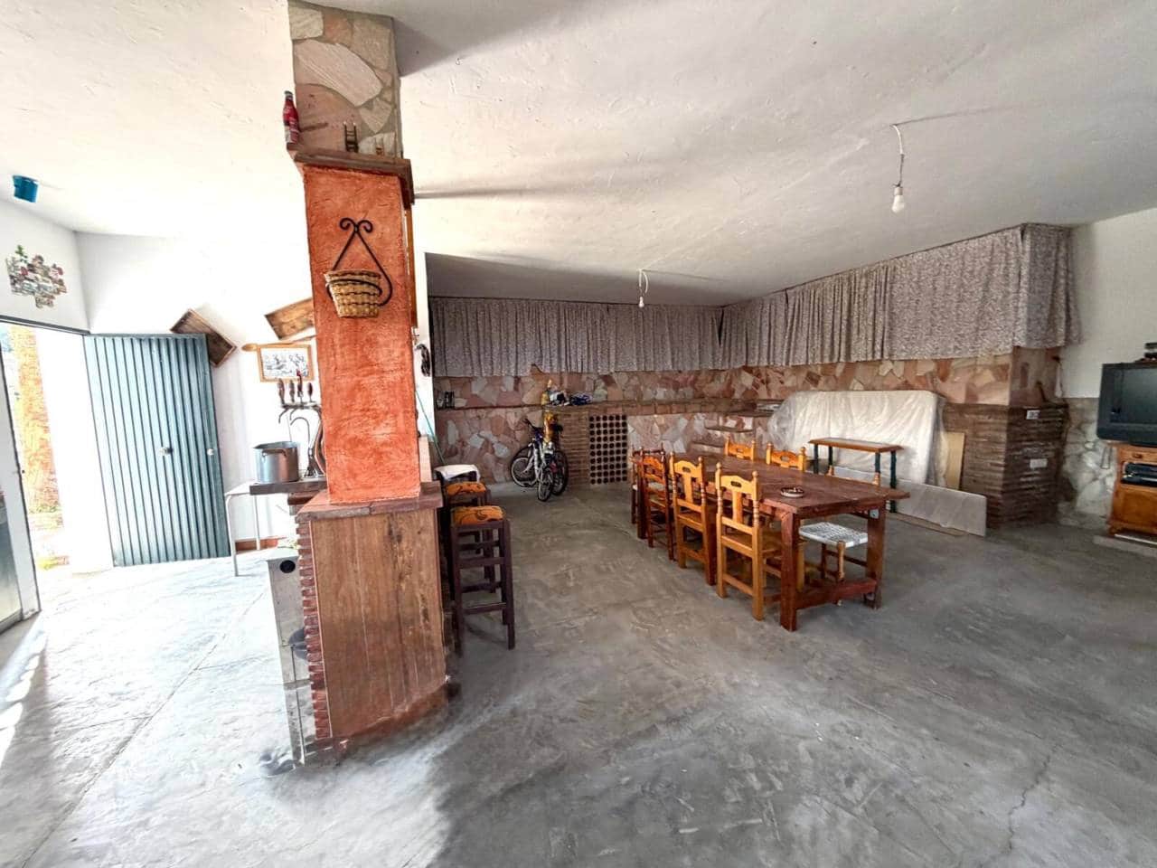 4 bedroom Finca/Country House for sale in Macharaviaya - € 305,000 (Ref: 9824560)
