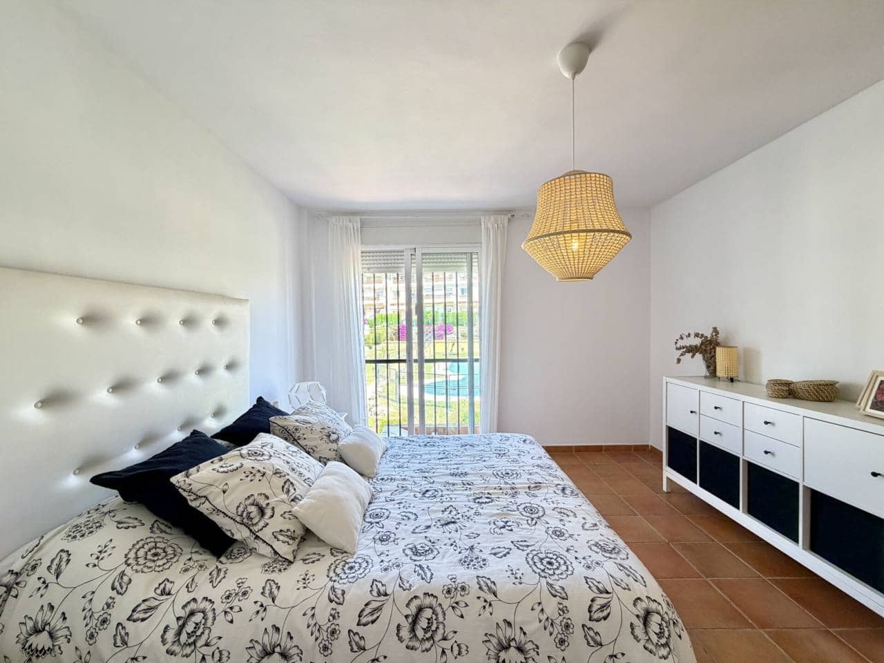 3 bedroom Terraced Villa for sale in Torre de Benagalbon with pool garage - € 545,500 (Ref: 9838814)