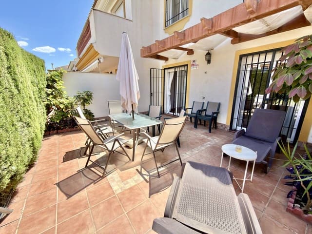 3 chambre Villa/Maison Mitoyenne à vendre à Torre de Benagalbon, Rincón de la Victoria avec piscine garage - 545 500 € (Ref: 9838814)