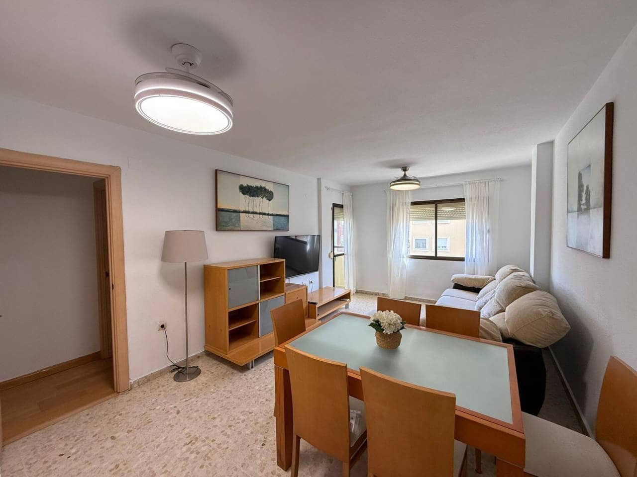 3 bedroom Flat for rent in Rincon de la Victoria with garage - € 1,300 (Ref: 9841998)