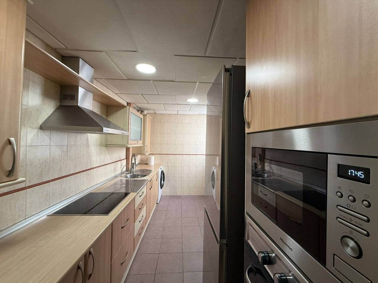 3 bedroom Flat for rent in Rincon de la Victoria with garage - € 1,300 (Ref: 9841998)