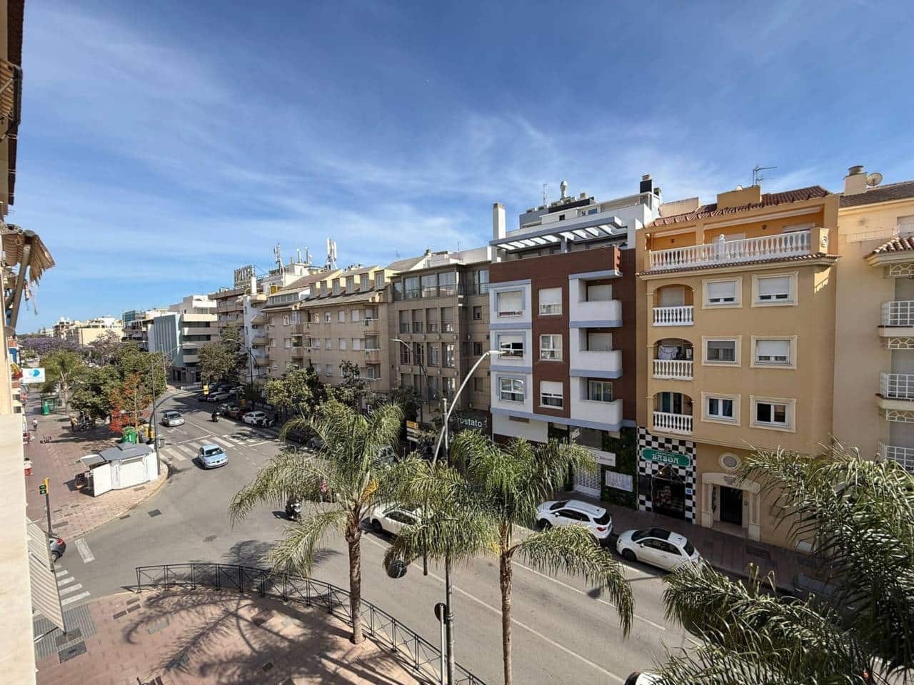 3 bedroom Flat for rent in Rincon de la Victoria with garage - € 1,300 (Ref: 9841998)