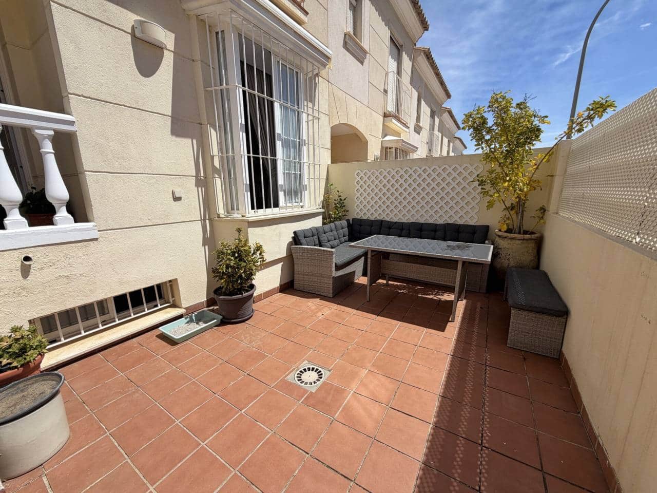 3 bedroom Terraced Villa for sale in Torre de Benagalbon with pool garage - € 465,000 (Ref: 9841999)