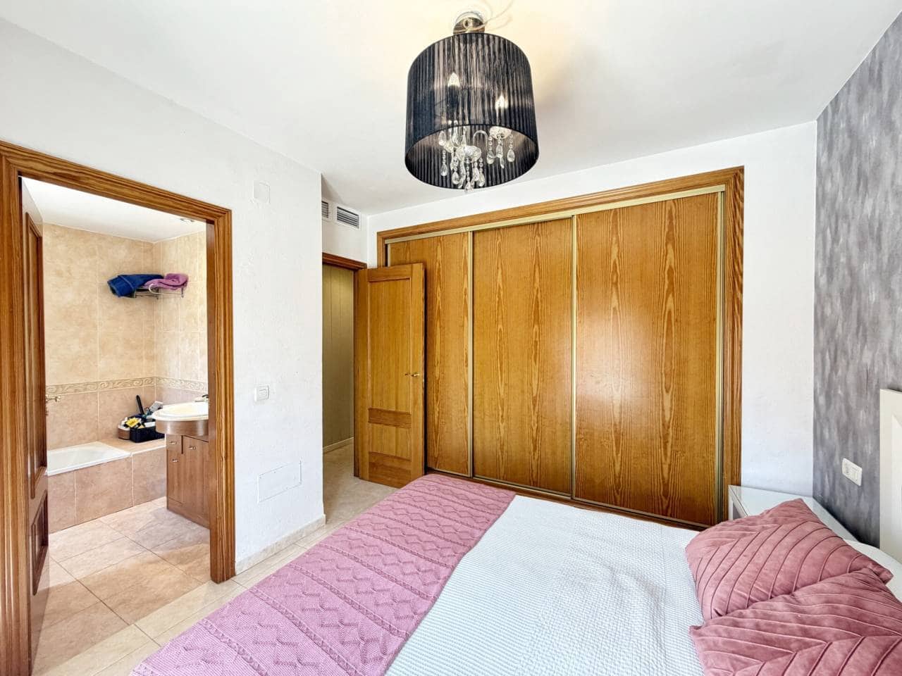 3 bedroom Terraced Villa for sale in Torre de Benagalbon with pool garage - € 465,000 (Ref: 9841999)