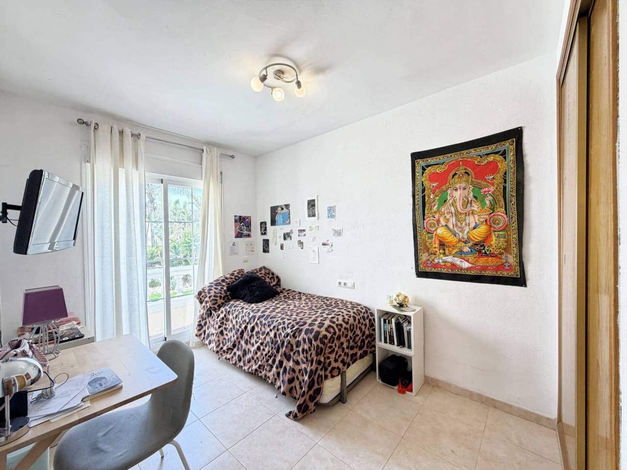 3 bedroom Terraced Villa for sale in Torre de Benagalbon with pool garage - € 465,000 (Ref: 9841999)