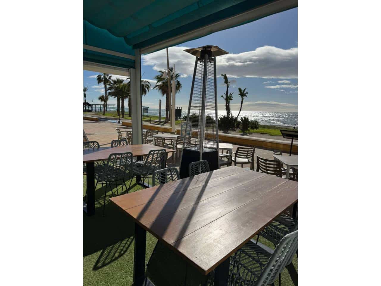 Restauracja lub bar do wynajęcia w Rincon de la Victoria - 2 000 € (Ref: 9861405)