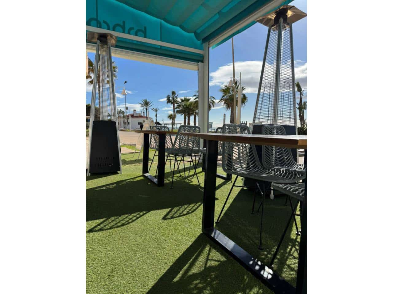 Restauracja lub bar do wynajęcia w Rincon de la Victoria - 2 000 € (Ref: 9861405)