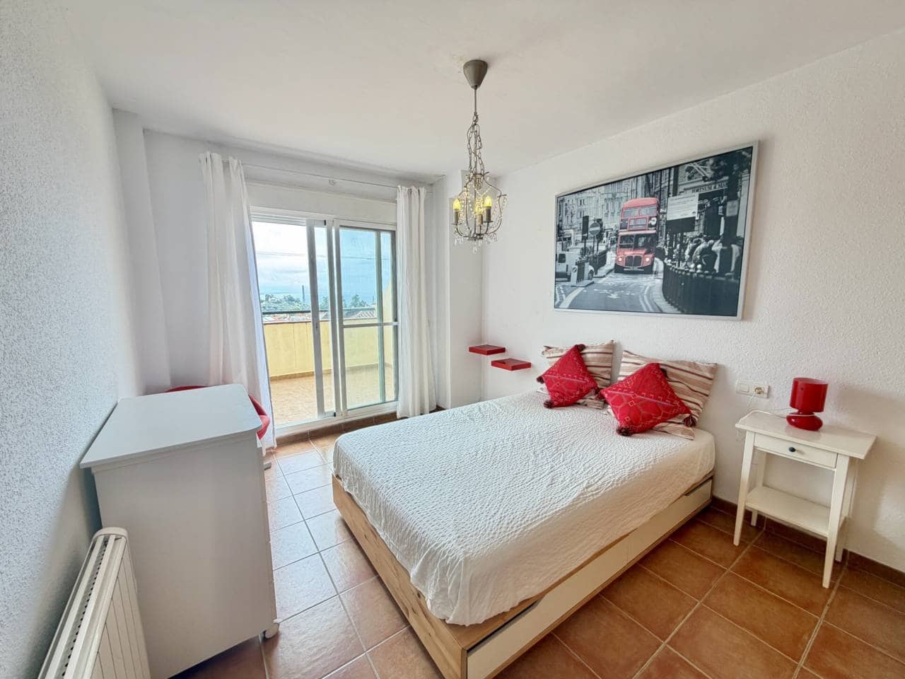 2 soveværelse Lejlighed til salg i Rincon de la Victoria med swimmingpool garage - € 295.500 (Ref: 9861406)