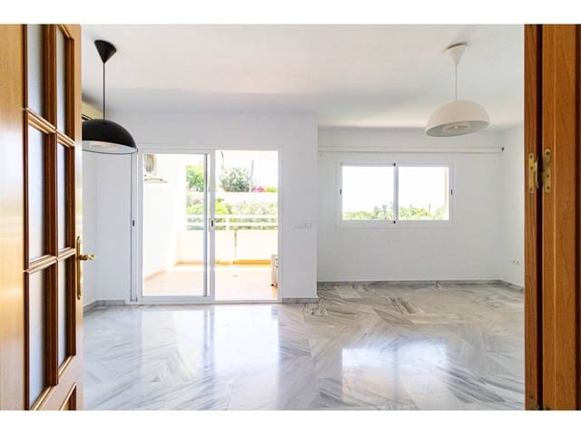2 soverom Leilighet til salgs i Rincón de la Victoria med svømmebasseng garasje - € 370 000 (Ref: 9893603)