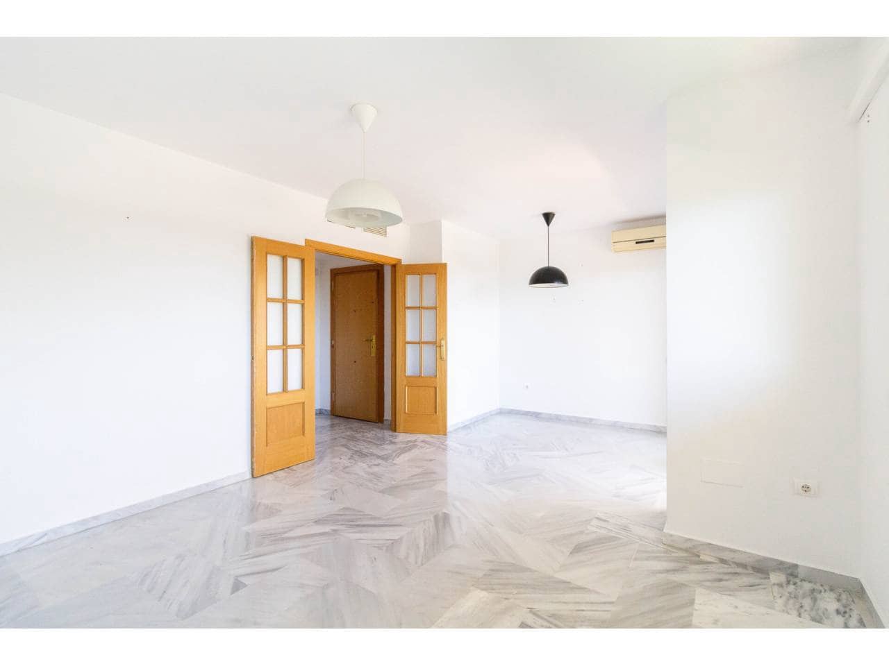 2 soverom Leilighet til salgs i Rincon de la Victoria med svømmebasseng garasje - € 370 000 (Ref: 9893603)