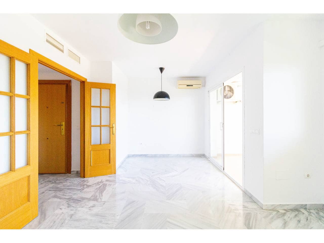 2 soverom Leilighet til salgs i Rincon de la Victoria med svømmebasseng garasje - € 370 000 (Ref: 9893603)