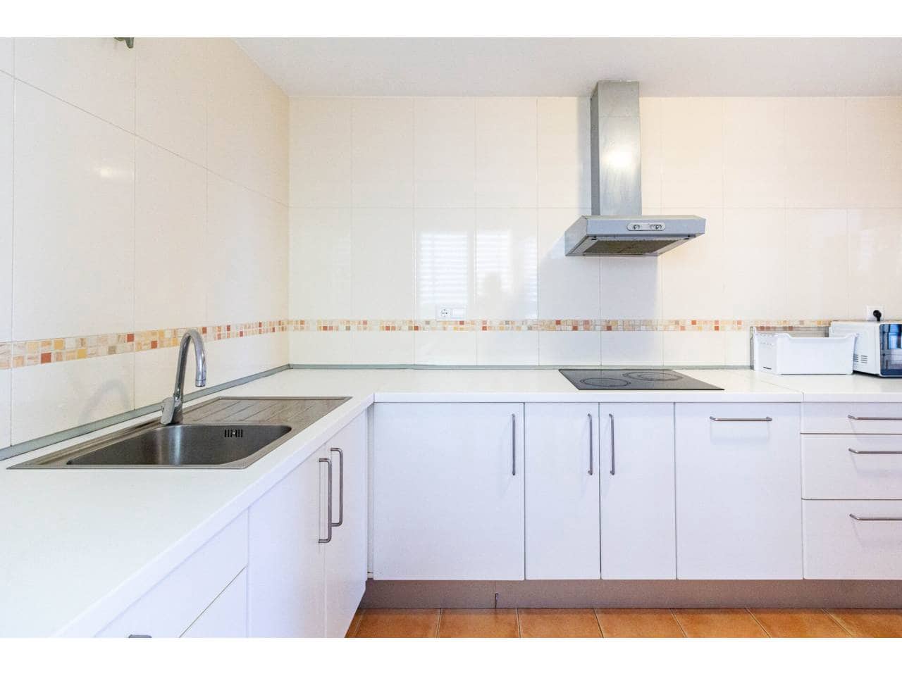2 soverom Leilighet til salgs i Rincon de la Victoria med svømmebasseng garasje - € 370 000 (Ref: 9893603)