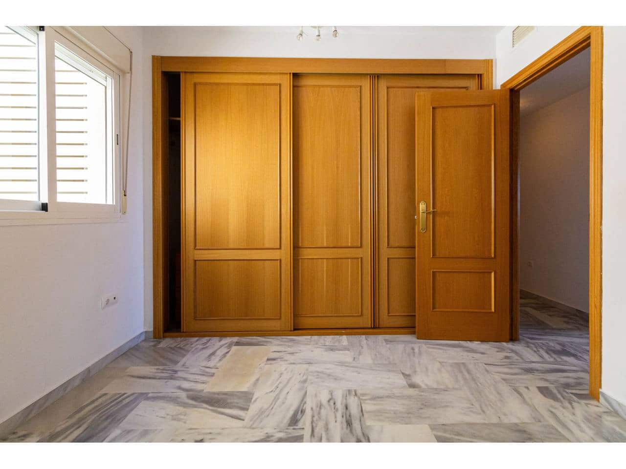 2 soverom Leilighet til salgs i Rincon de la Victoria med svømmebasseng garasje - € 370 000 (Ref: 9893603)