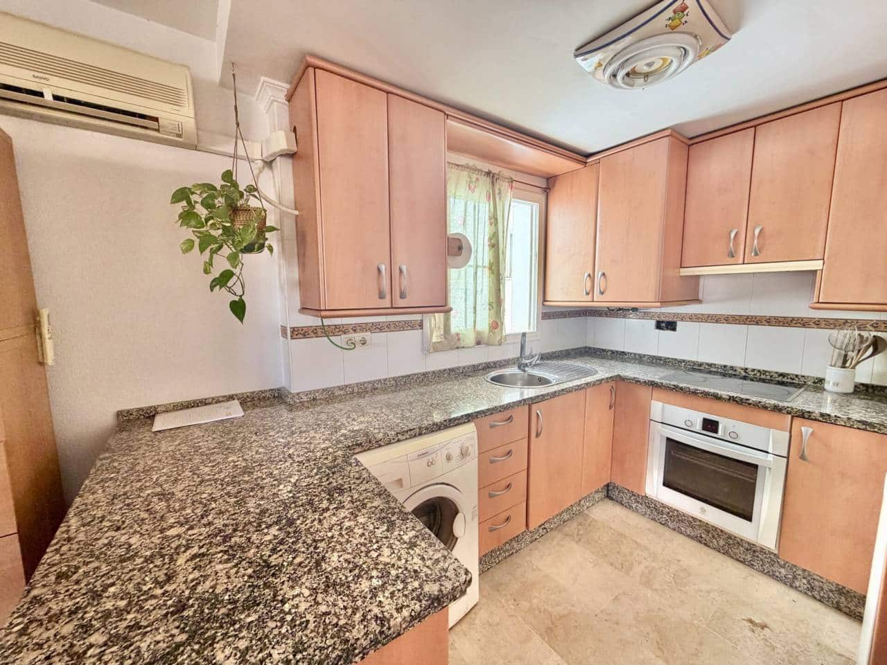 1 soverom Penthouse til salgs i Rincon de la Victoria - € 367 000 (Ref: 9893604)
