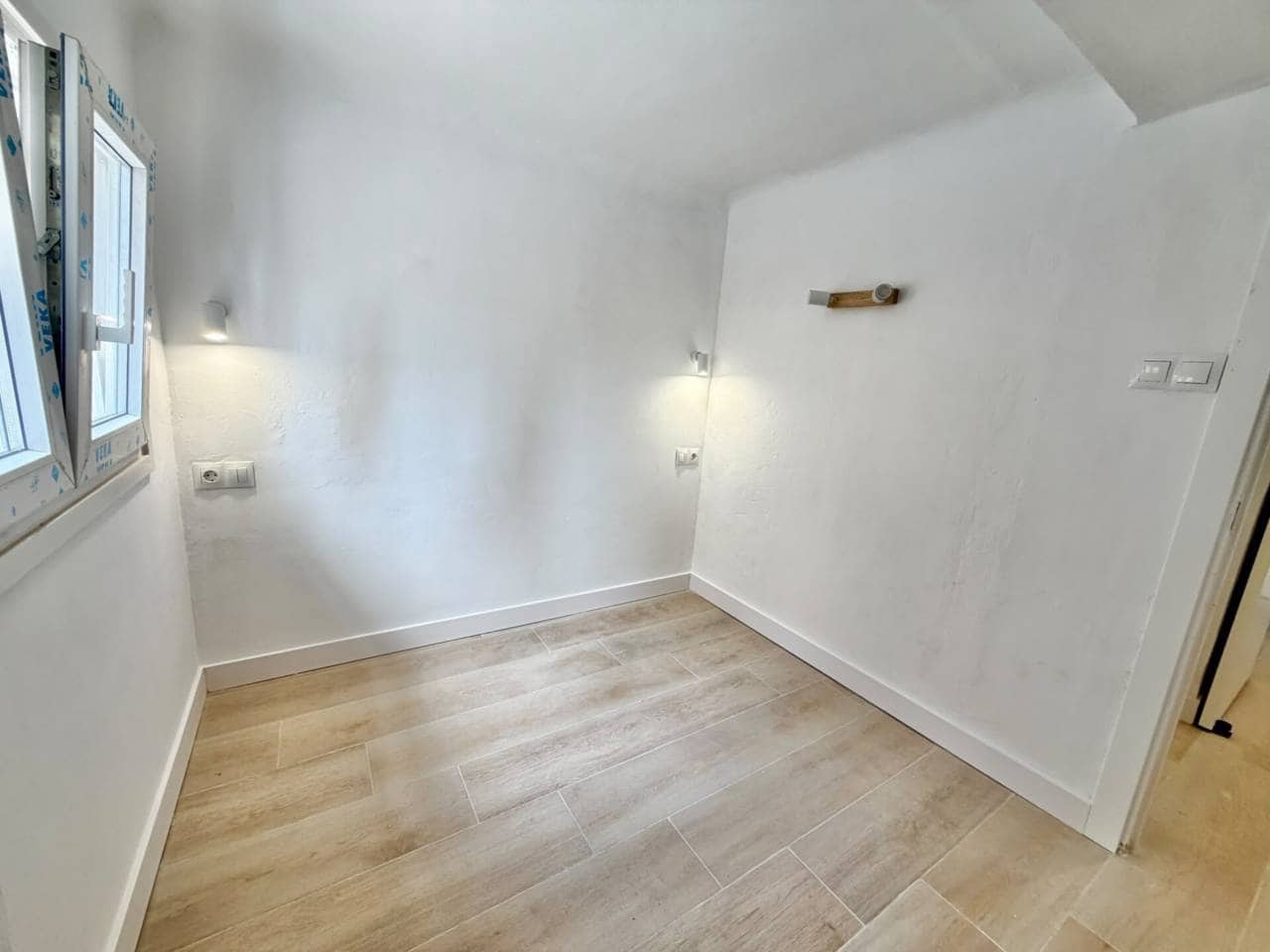 2 slaapkamer Rijtjeshuis te huur in Velez-Malaga met garage - € 1.100 (Ref: 9898453)