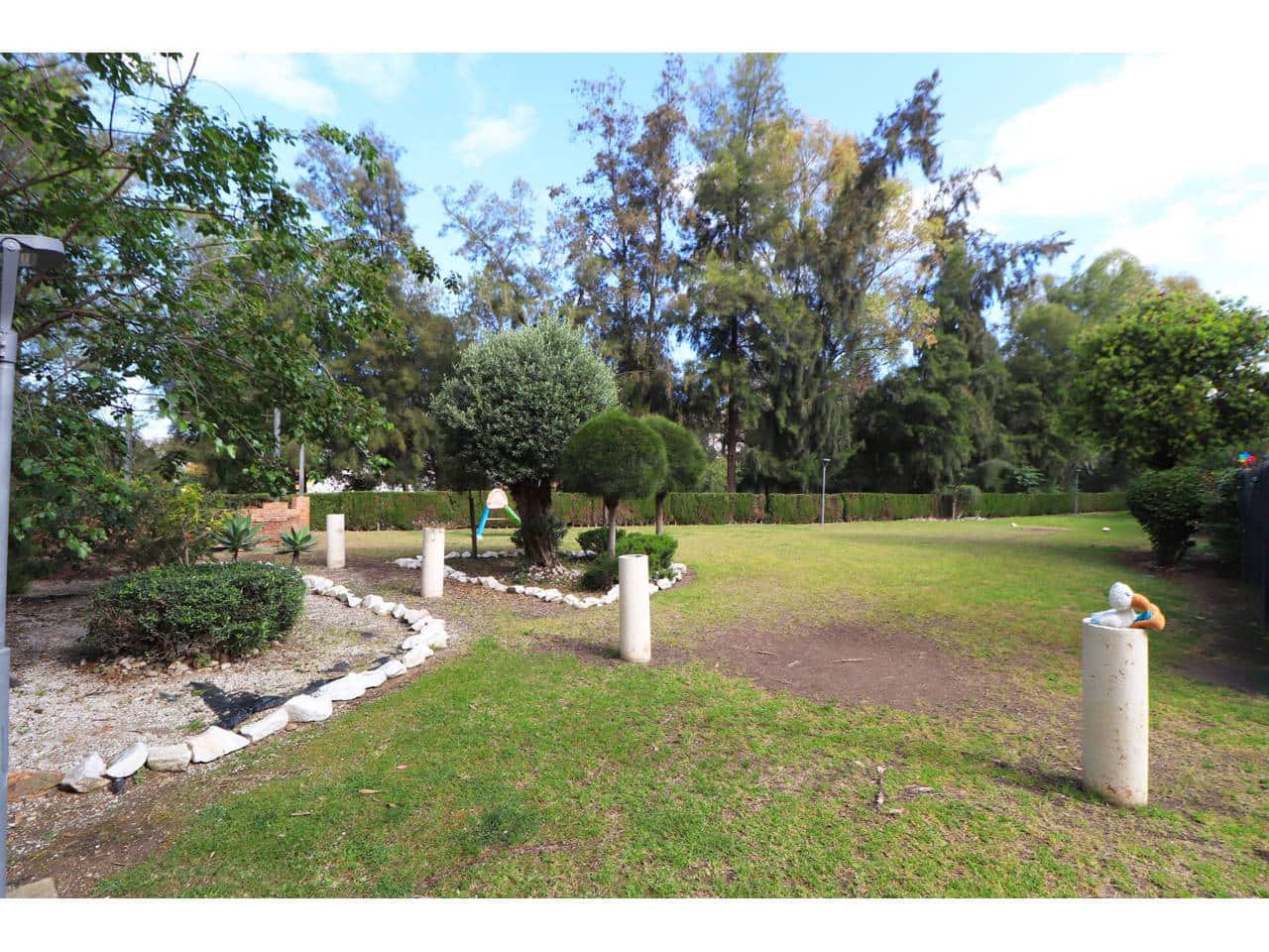 3 sovrum Lägenhet till salu i Malaga stad med pool garage - 660 000 € (Ref: 9909879)