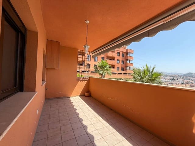 3 soverom Leilighet til leie i Rincón de la Victoria med svømmebasseng garasje - € 1 300 (Ref: 9932676)