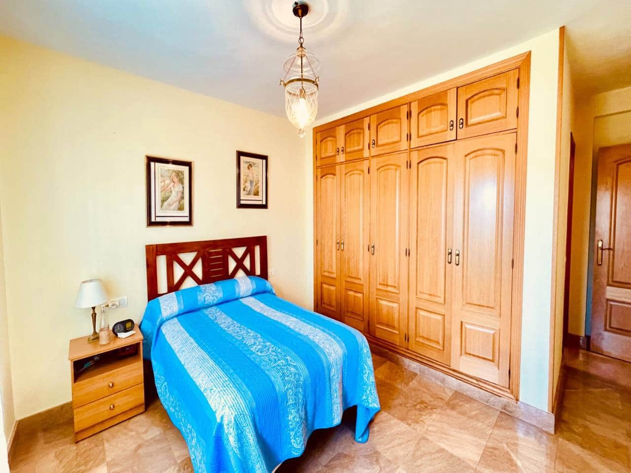 4 bedroom Villa for rent in Rincon de la Victoria with garage - € 2,500 (Ref: 9939251)