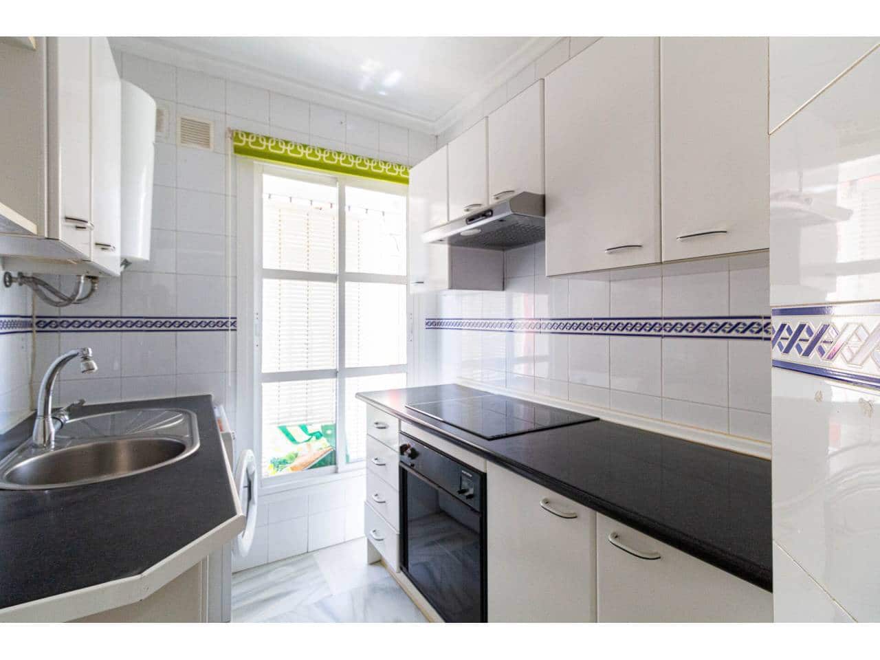 2 chambre Appartement à vendre à Rincon de la Victoria avec piscine garage - 295 000 € (Ref: 9946889)