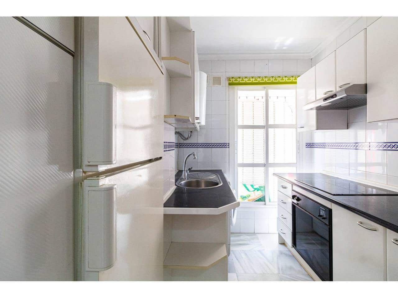 2 chambre Appartement à vendre à Rincon de la Victoria avec piscine garage - 295 000 € (Ref: 9946889)