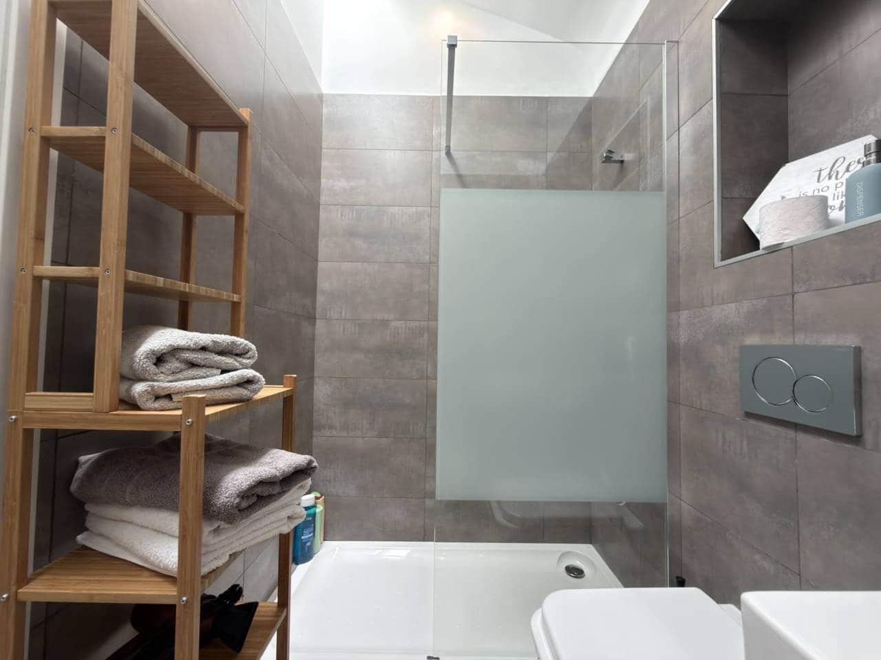 Adosado de 3 habitaciones en Vélez-Málaga en venta con piscina garaje - 495.000 € (Ref: 9967079)