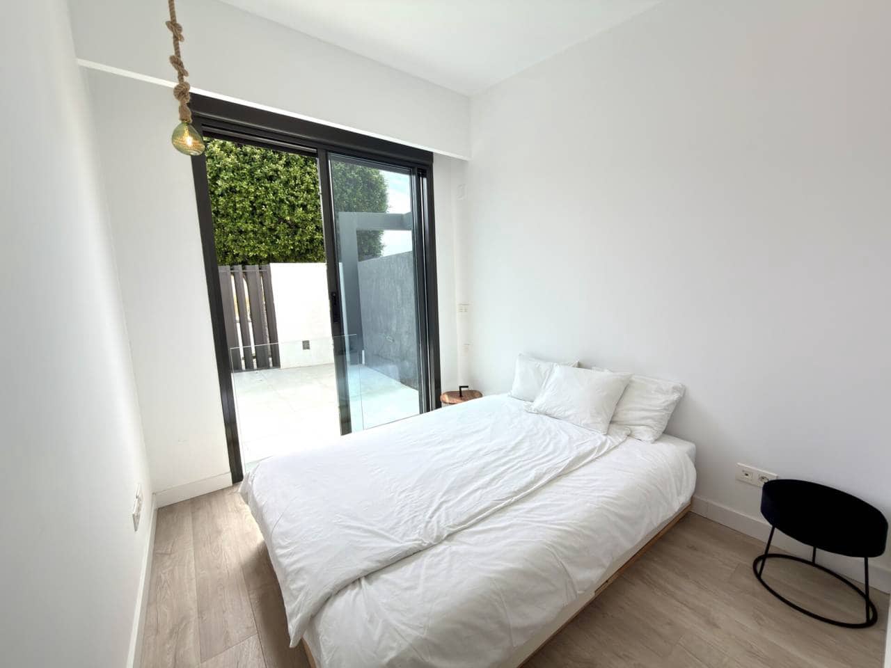 Adosado de 3 habitaciones en Vélez-Málaga en venta con piscina garaje - 495.000 € (Ref: 9967079)
