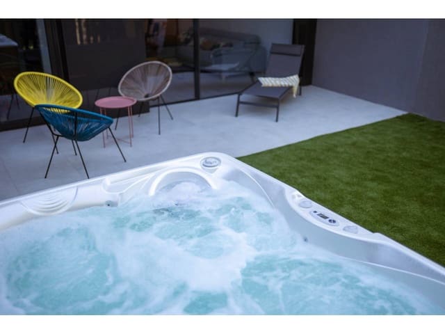 3 Zimmer Reihenhaus zu verkaufen in Vélez-Málaga mit Pool Garage - 495.000 € (Ref: 9967079)