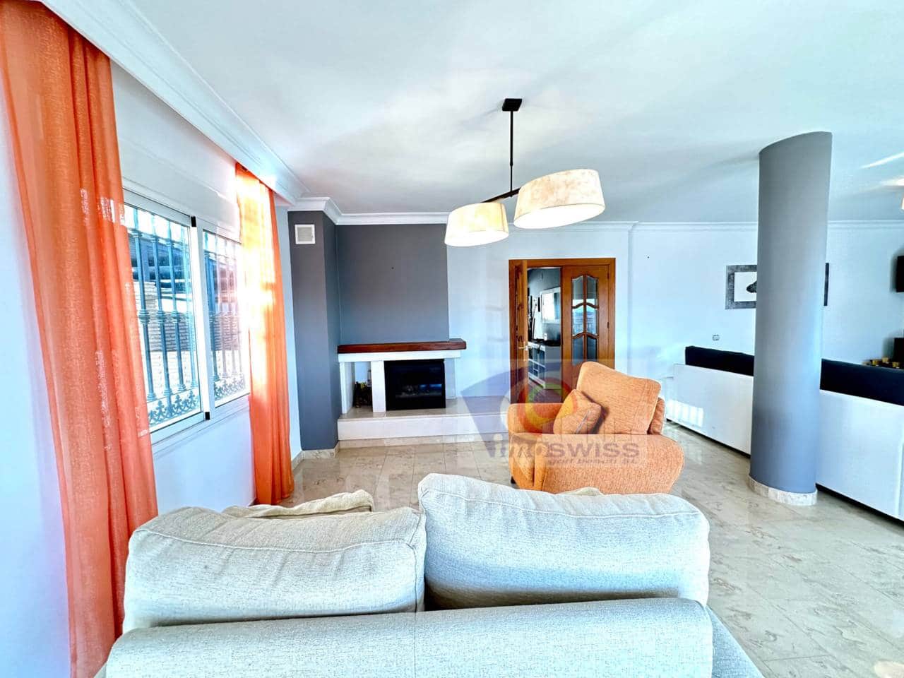 4 soveværelse Villa til salg i Rincon de la Victoria med swimmingpool garage - € 850.000 (Ref: 9974539)