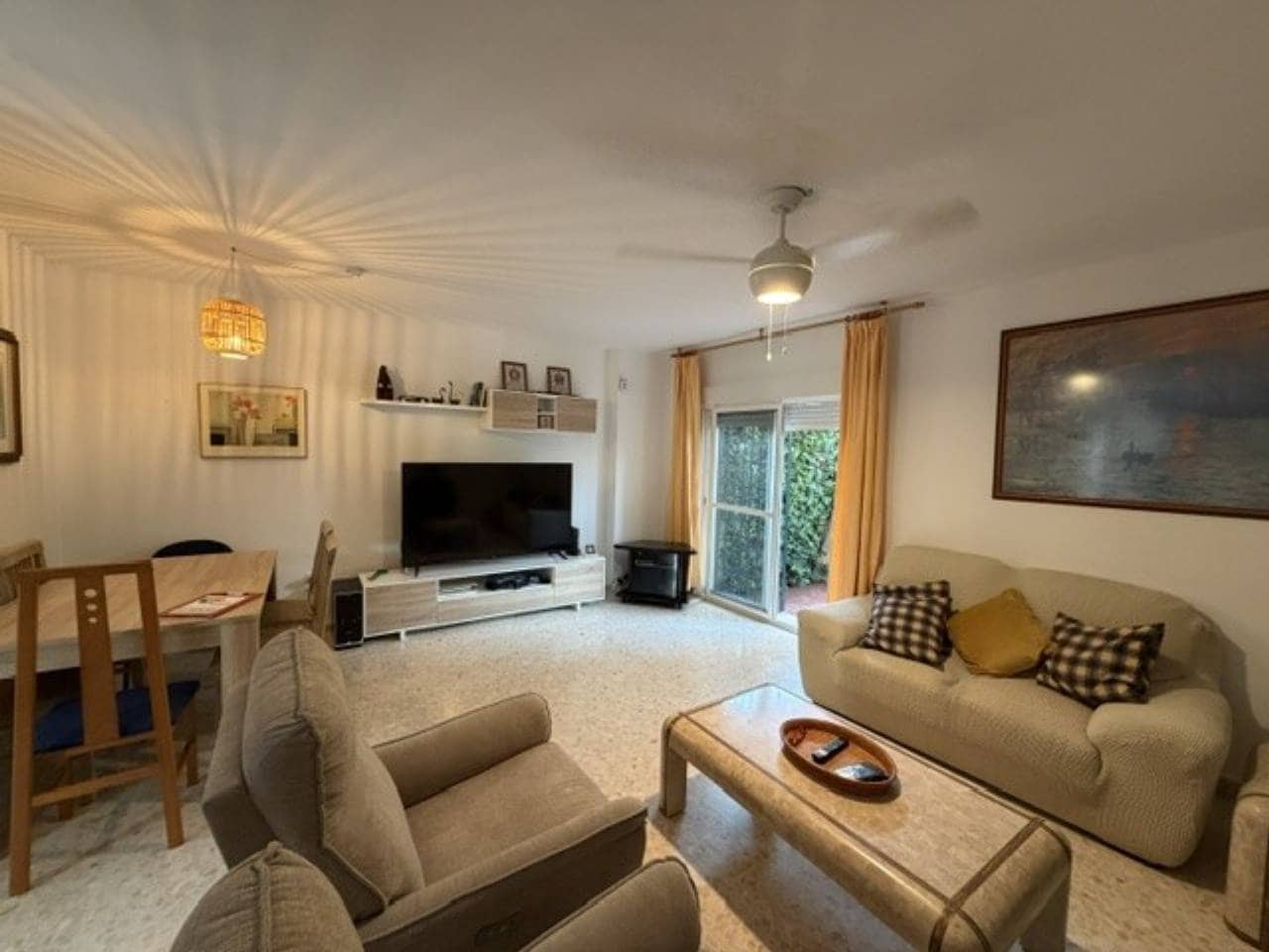 3 bedroom Semi-detached Villa for rent in Velez-Malaga with pool garage - € 1,600 (Ref: 9974540)