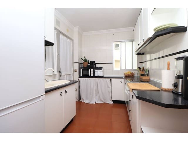 3 soveværelse Lejlighed til salg i Rincón de la Victoria med swimmingpool garage - € 296.000 (Ref: 9976666)