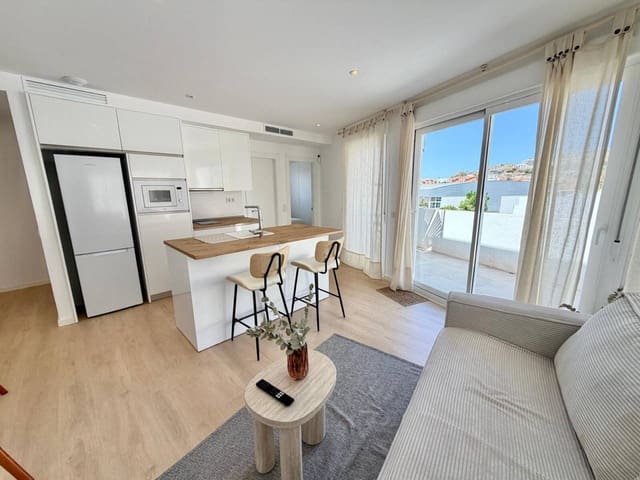 2 soveværelse Penthouse til salg i Añoreta, Rincón de la Victoria med garage - € 349.000 (Ref: 9976667)