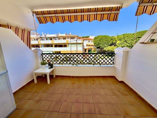 Piso de 1 habitación en Torre de Benagalbon, Rincón de la Victoria en venta con garaje - 272.000 € (Ref: 9979398)