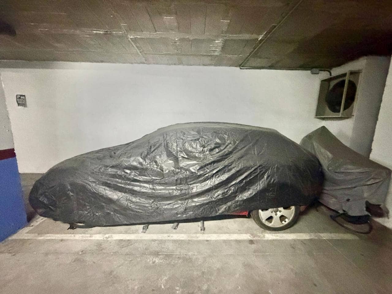 Autotalli myytävänä paikassa Anoreta - 14 260 € (Ref: 9993705)