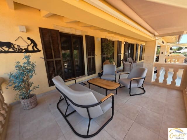 5 makuuhuone Maalaistalo myytävänä paikassa S'Illot, Sant Llorenç des Cardassar mukana uima-altaan 
autotalli - 1 750 000 € (Ref: 10016784)