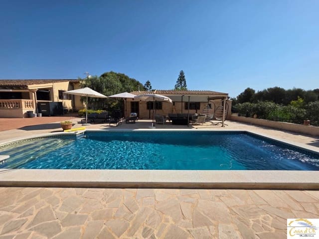 5 makuuhuone Maalaistalo myytävänä paikassa S'Illot, Sant Llorenç des Cardassar mukana uima-altaan 
autotalli - 1 750 000 € (Ref: 10016784)
